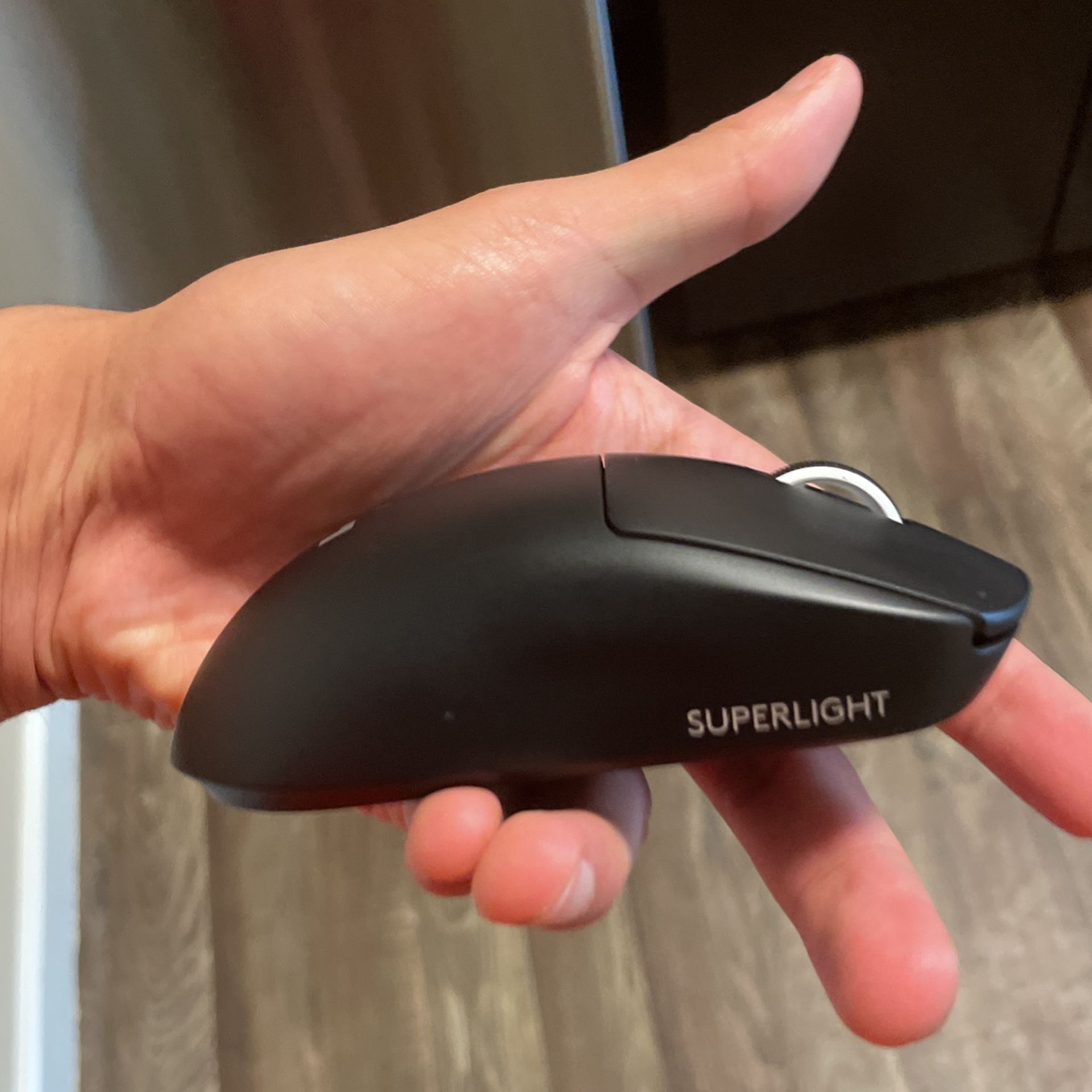 logitech super light pro 2 Electronics & Media