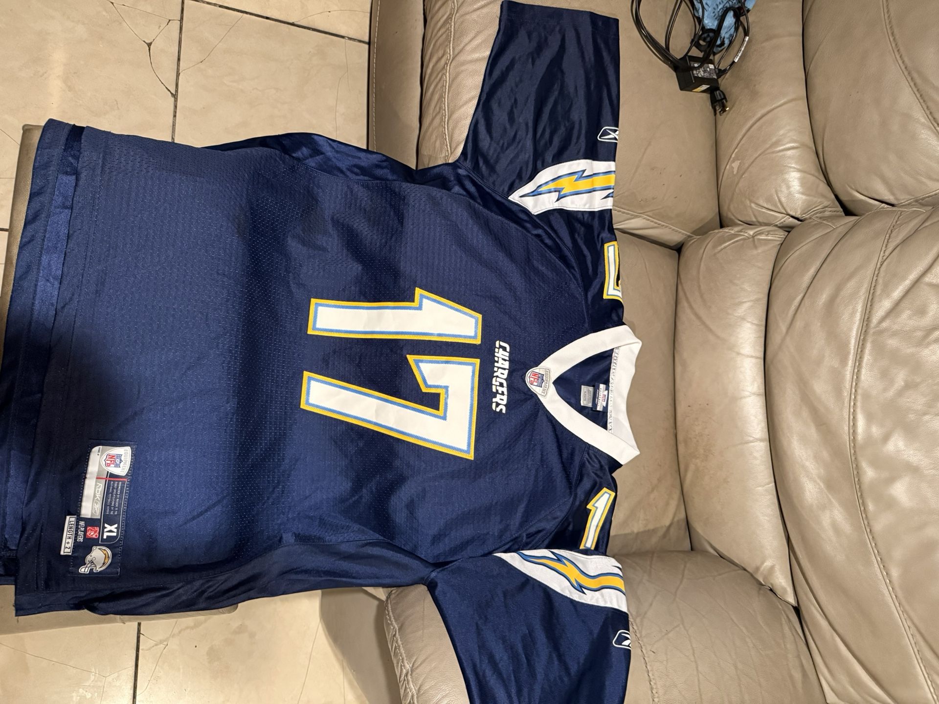 Chargers jersey Rivers size XL