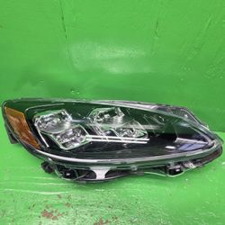 ESCAPE 2020 2021 2022 HEADLIGHT OEM 