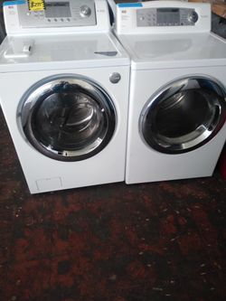 LG front load washer and dryer set working perfectly with 4 months warranty