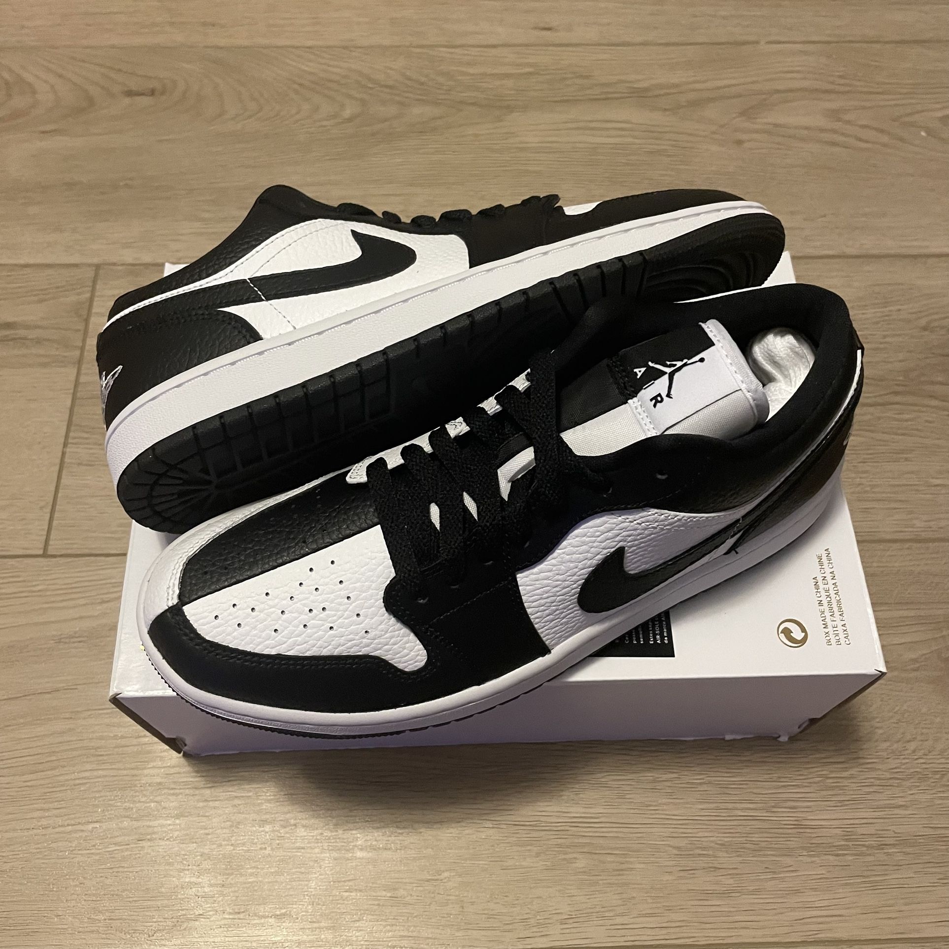 Size 10 - Wmns Jordan 1 Low “Homage Split” 2022 (NEW MISSING LID) | DR0502-101