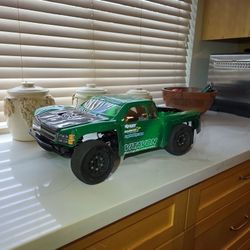 Team associated SC 6.2 Race Truck 