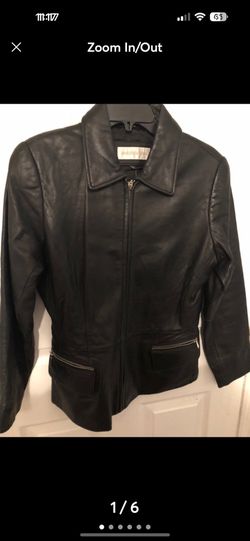 Jones New York women's Leather Jacket small