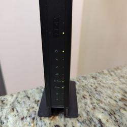 NETGEAR C3700 Wi-Fi Cable Modem Router