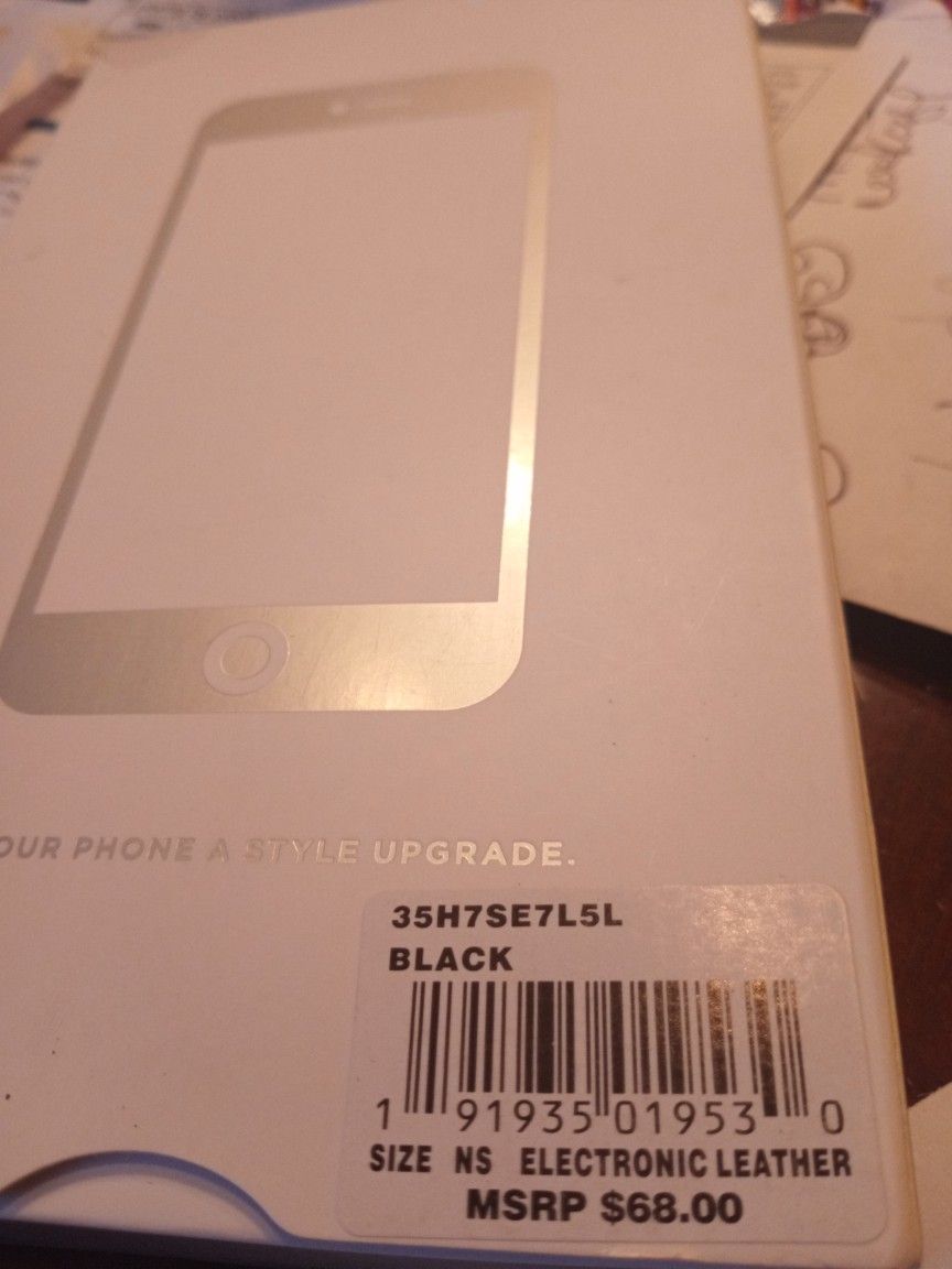 Michael Kors IPhone 7 & 8 Leather Snap On Case