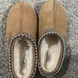 UGG Tasman Women's Size 9