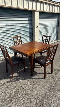 Comedor de madera