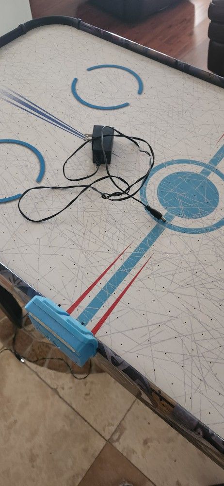 Air Hockey Table