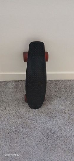 Black Mini Cruiser Penny-Style Skateboard