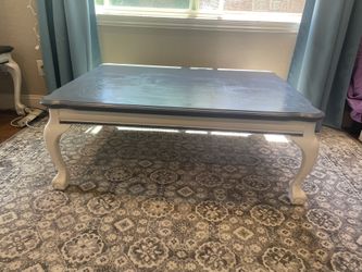 Set of 3 Solid Wood Living Room Tables