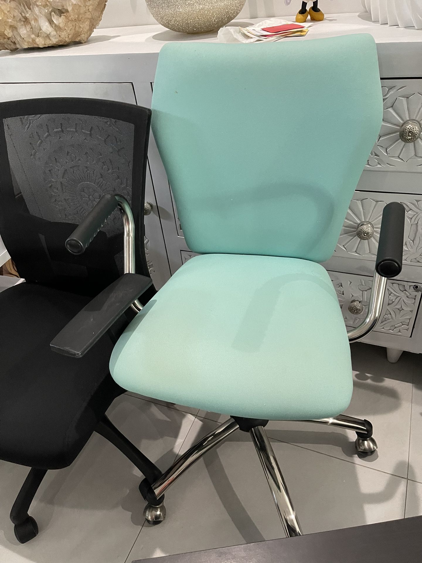 Pottery Barn Office Chair. Pick up In Jupiter for Sale in Jupiter, FL