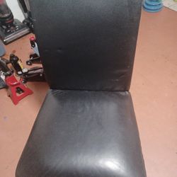 Black Leather Chairs 