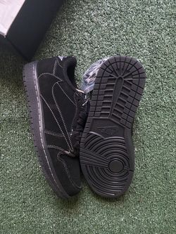 Black Travis Scott Jordan 1