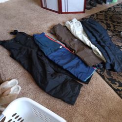 Hundreds Of Pairs Of Snowboarding Pants For Kids And Adults Kids Stuff Starts At 20 Adults Start At 40 And They're All In Brand New Condition