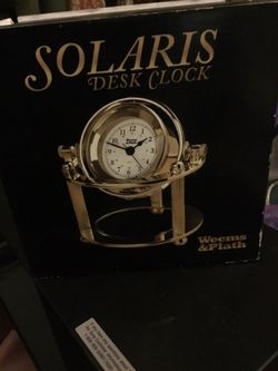Weems & Plath Solaris Desk Clock