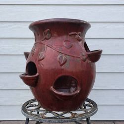 Burgundy Multi-Pocket Garden Pot