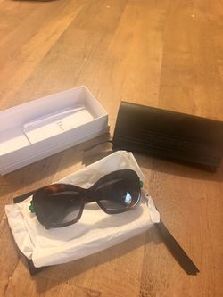 Dior Clover Sunglasses 🌿 Green Floral Detail + Box & Case