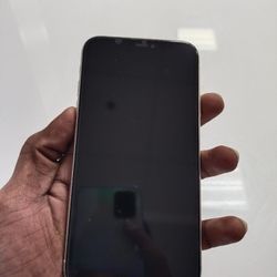 iPhones screens FIXXXx!!!!!! 
