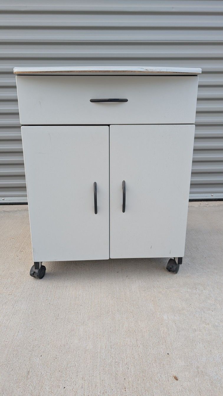 Mobile Storage Cabinet