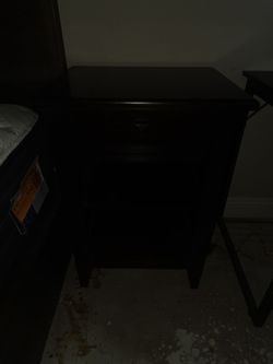 Night stand