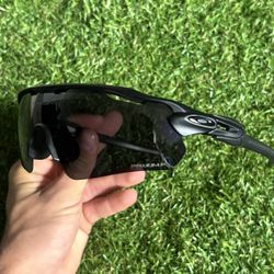 Oakley mens sunglasses 