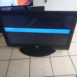 Big Toshiba Tv 