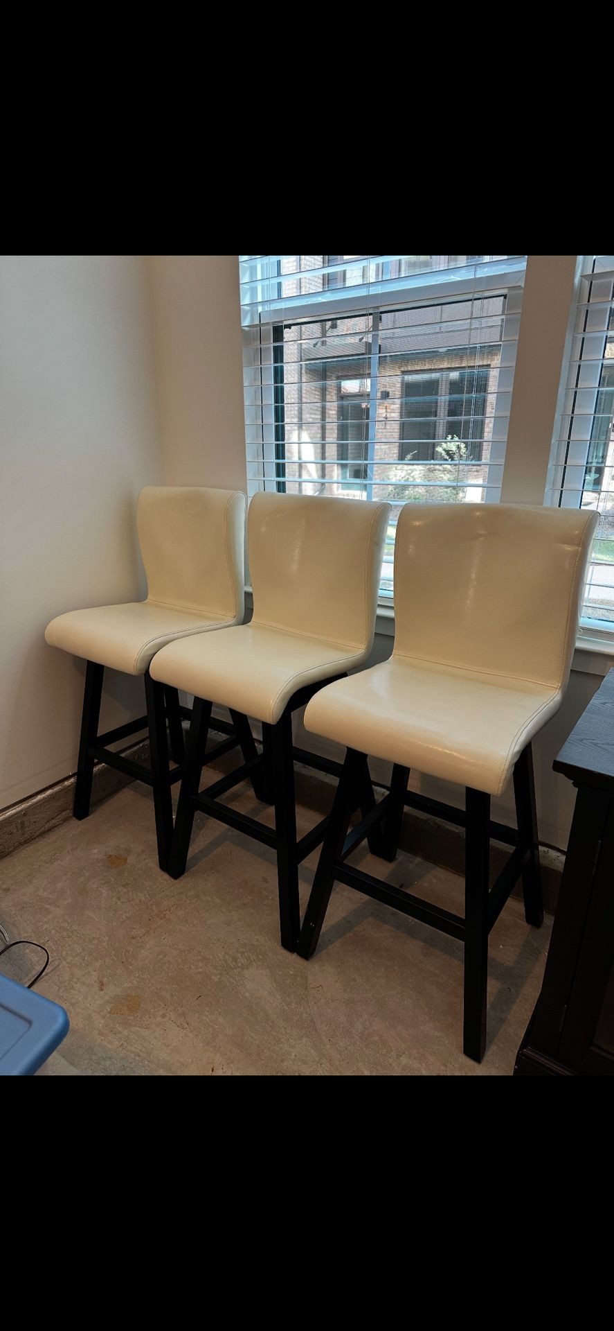 3 Rooms To Go Bar Stools. NEED GONE ASAP - MAKE OFFER