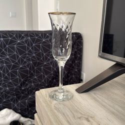 Gold Rimmed Champagne Flutes