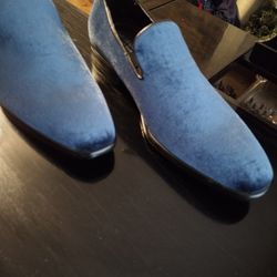 New Never Worn BLUE SUEDE SHOES