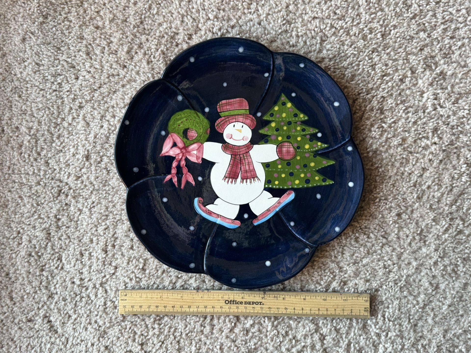LAURIE GATES CHRISTMAS TWILIGHT SNOWMAN WITH TREE YEAR 2000