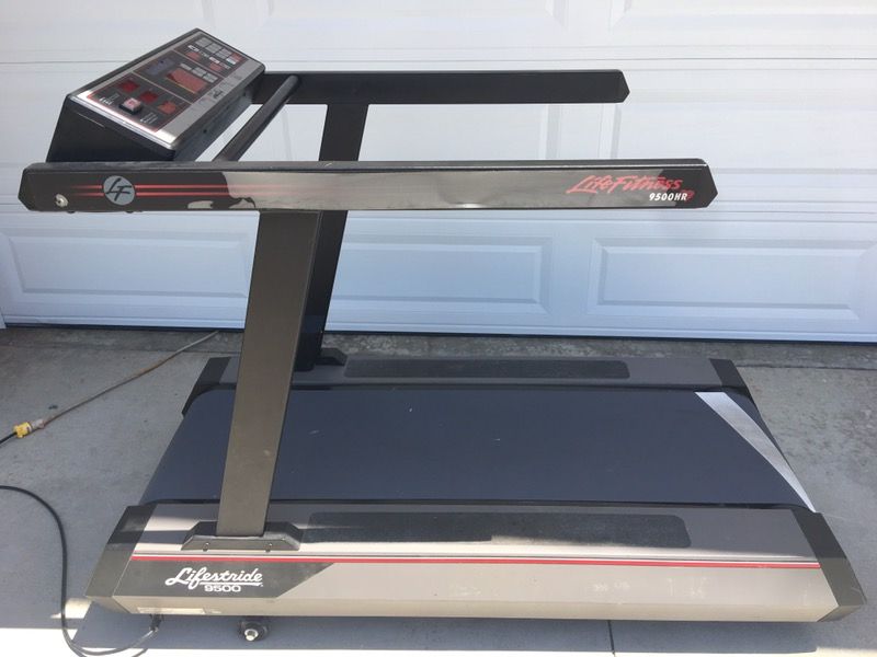 LifeFitness LifeStride TR 9500 Commercial Grade Treadmill Exercise Machine