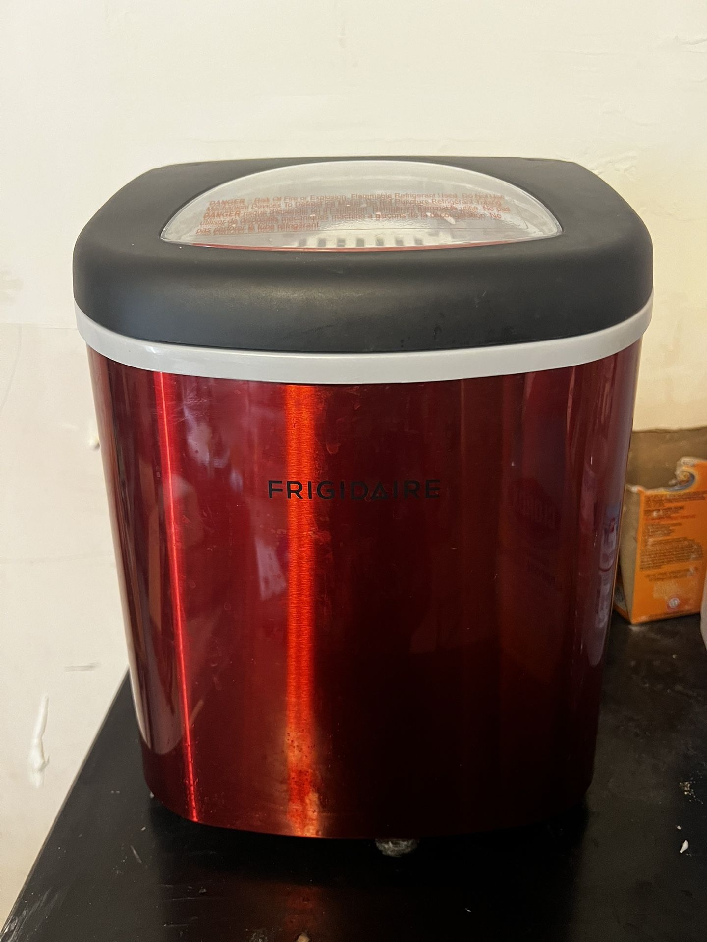 Bullet Ice Maker