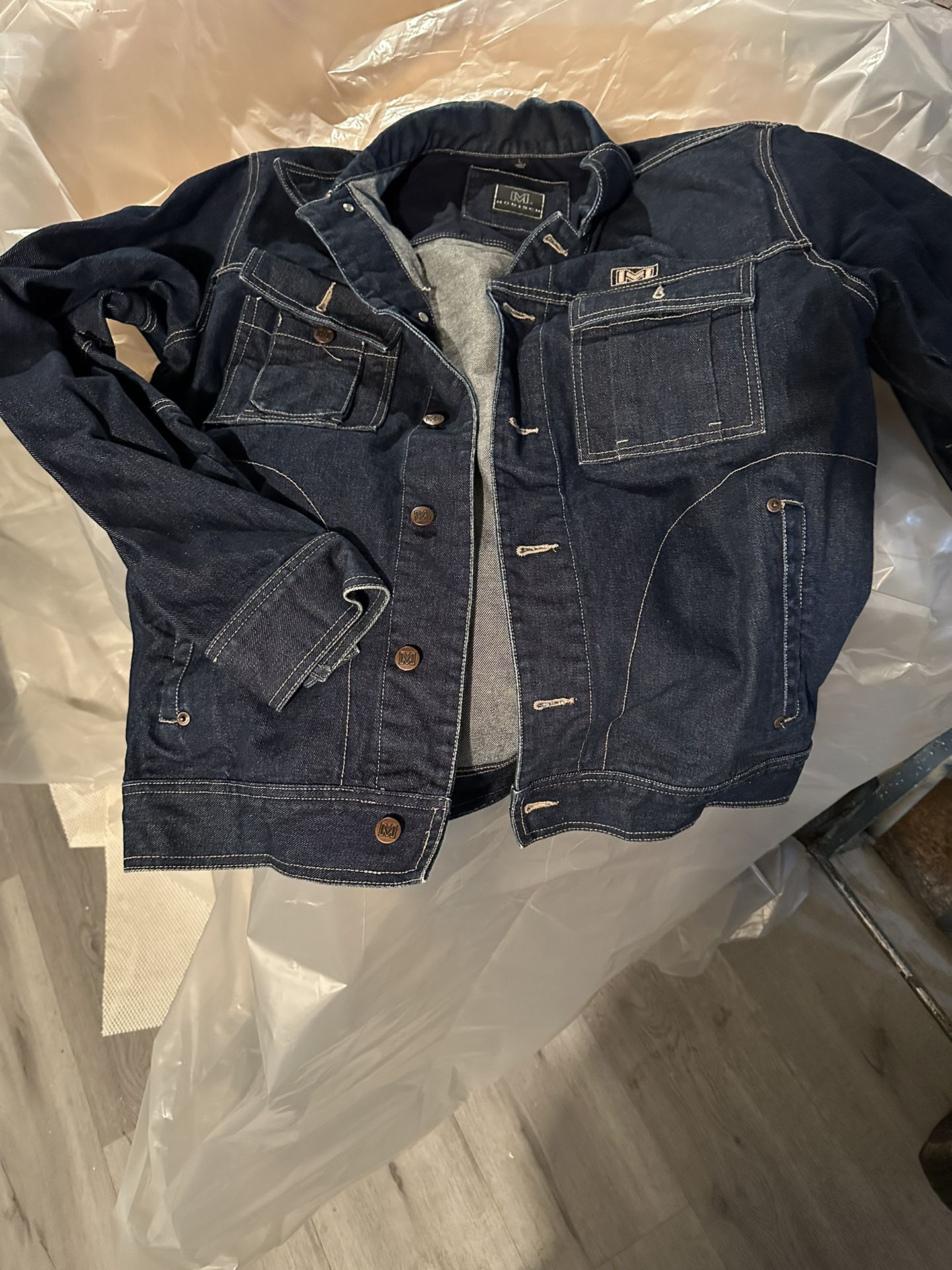 Very Stylish Large Modisch Men’s Denim Jacket