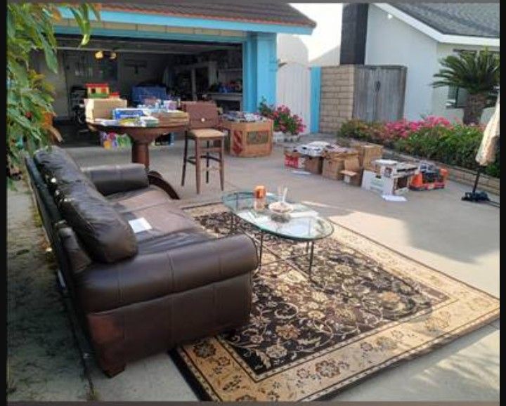 Garage Sale 