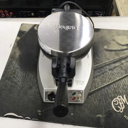 Waring Pro Waffle Maker