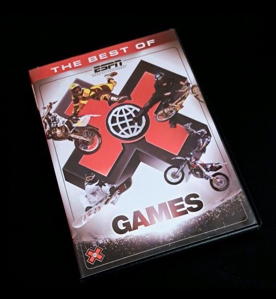 (3 photos) 1st edition (TONY HAWK, SHAUN WHITE, more) The Best of X-Games DVD