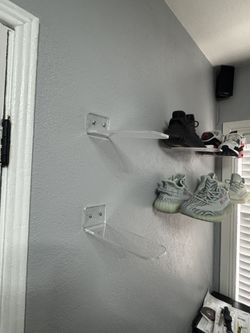 Floating shoe Shelves