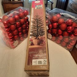 Christmas tree New in box
