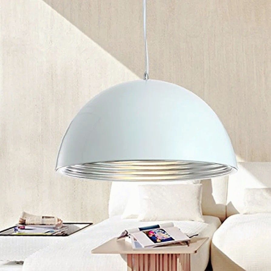 WHITE MEDIUM PENDANT HANGING LAMP