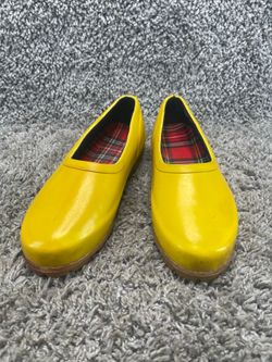 Mid West Womens sz 7 Yellow Slip On Rubber Garden Shoes Rain Clogs Plaid Insoles