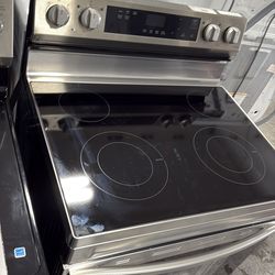Samsung single oven electric range