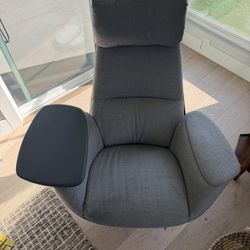 Modern Coalesse Massaud Gray Swivel Chair With Attached Table Retails Up To $5k, $325 OBO