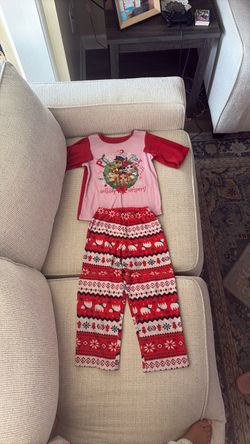 Girls pajama day size 6