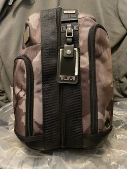 TUMI 157064-E675 Higgins Sling Ballistic Nylon Bag Men's City Map Camo NWT New