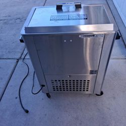 Cooling Unit / Refrigerater