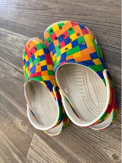 Kids Crocs Size 3