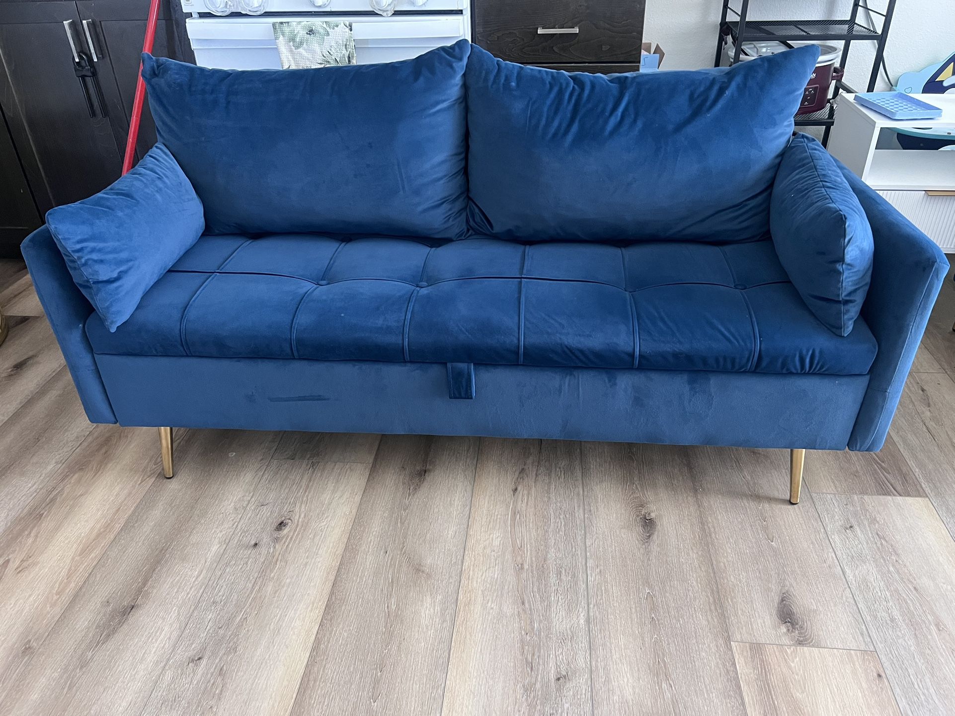Blue Velvet Love Seat