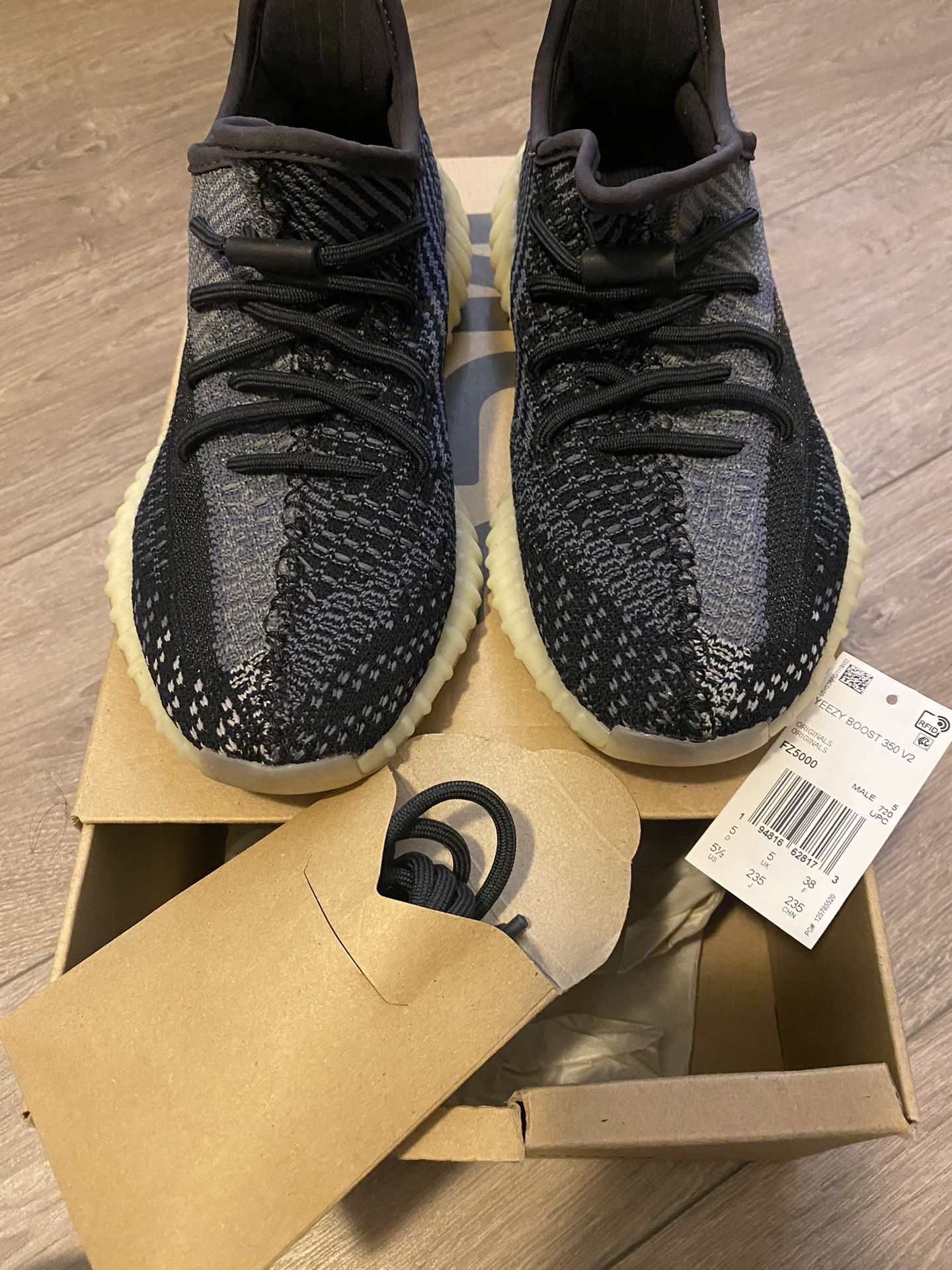 Yeezy Boost 350, Size 5 1/2