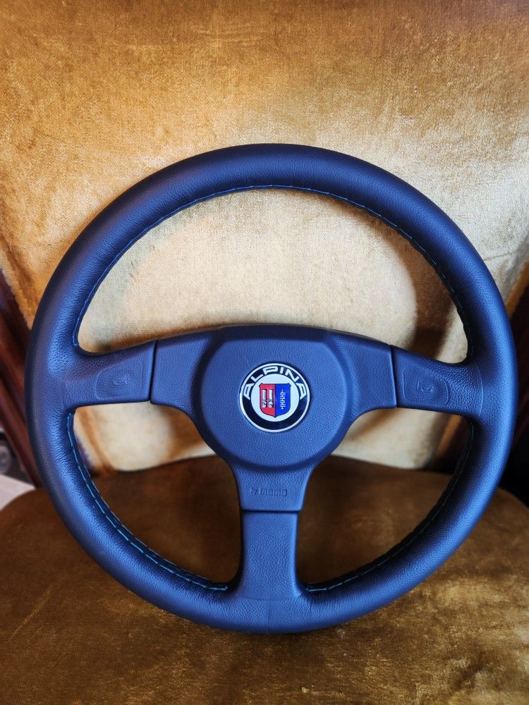 Alpina Momo Steering Wheel 3 Spoke 360mm