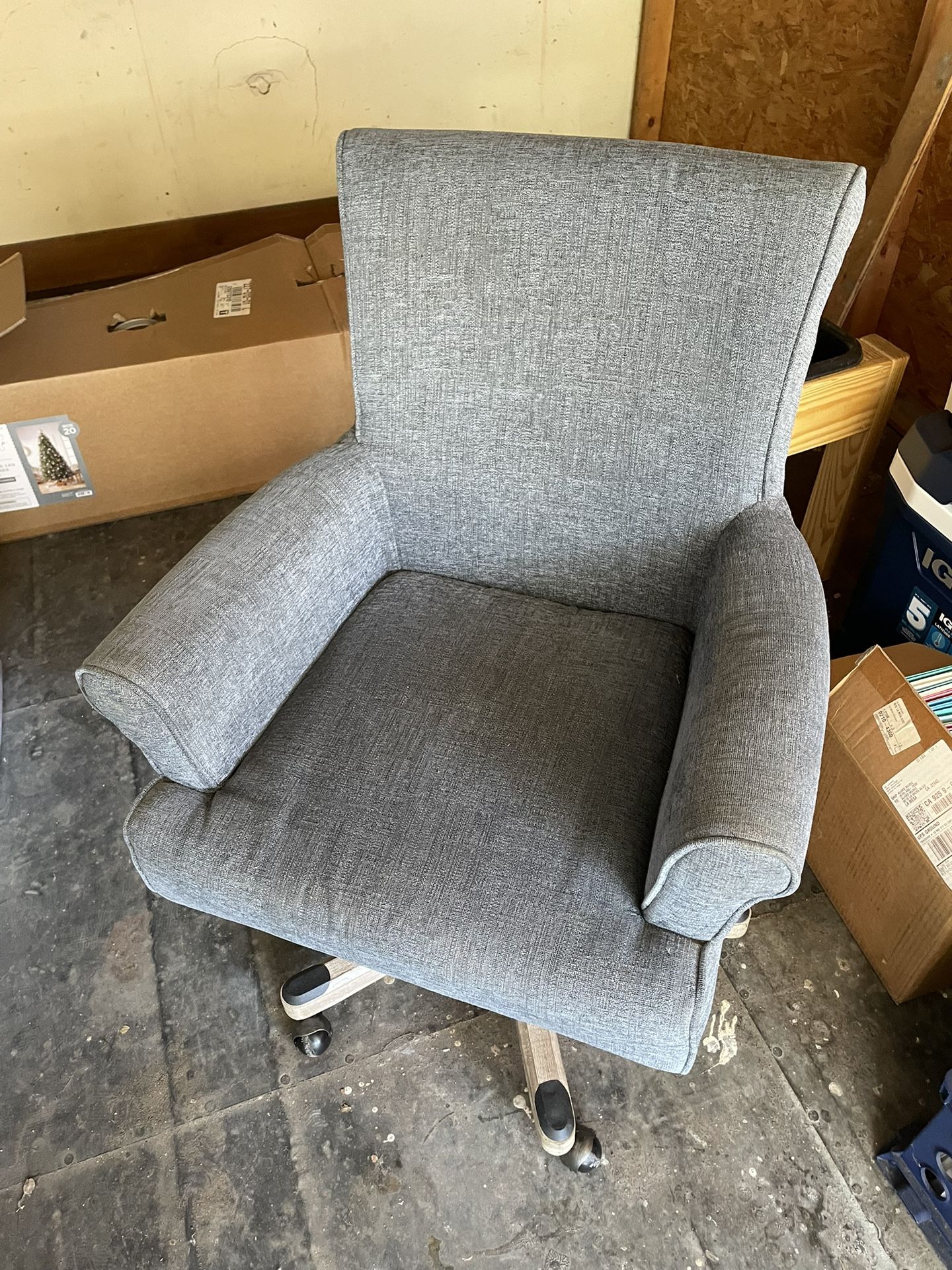 Free Chair